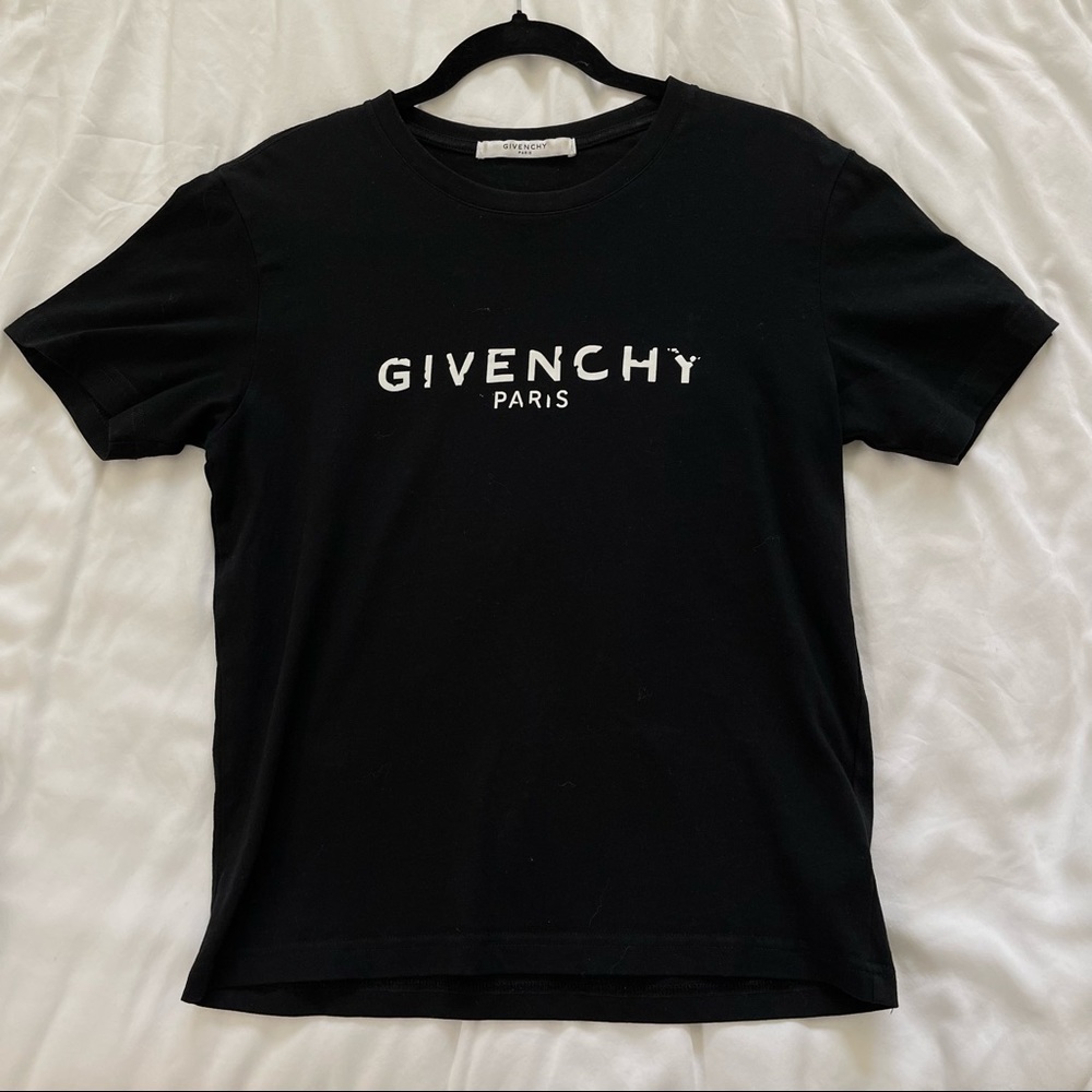GIVENCHY BLACK T SHIRT